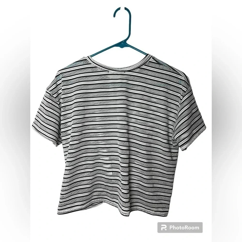 Amante Stripped Black and White stripped top size medium - Picture 2 of 4